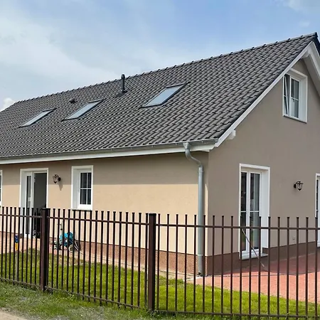 In Linum Mit Garten, Terrasse Und Grill Fehrbellin